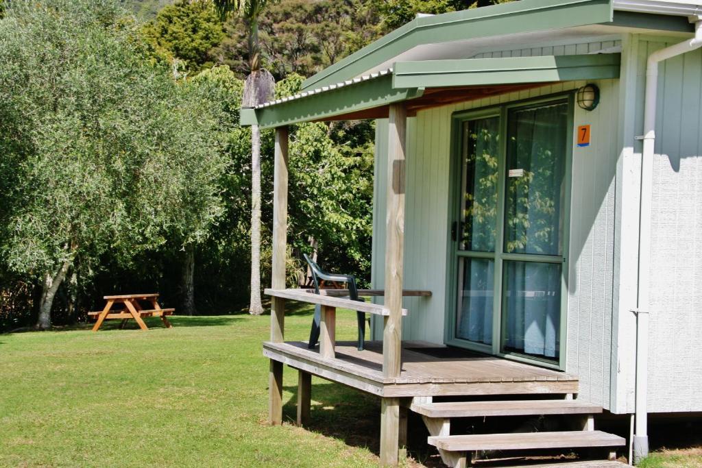 Whangarei Top 10 Holiday Park Екстер'єр фото